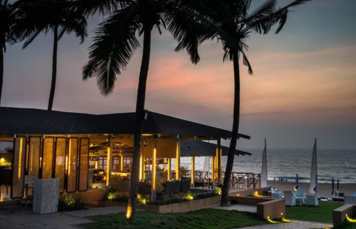 best sea facing restaurants in goa